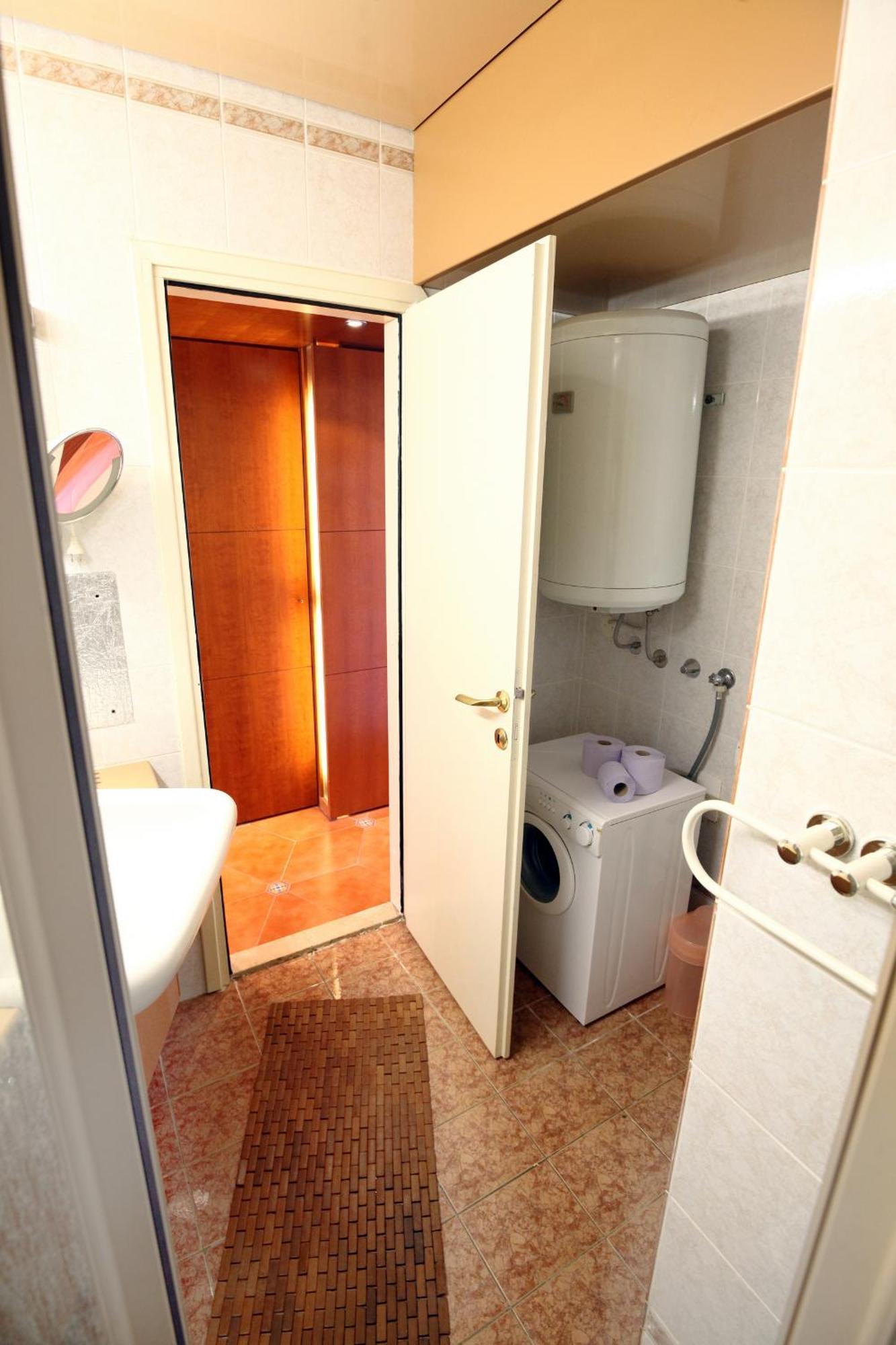 Punta Beachfront Exclusive Piran