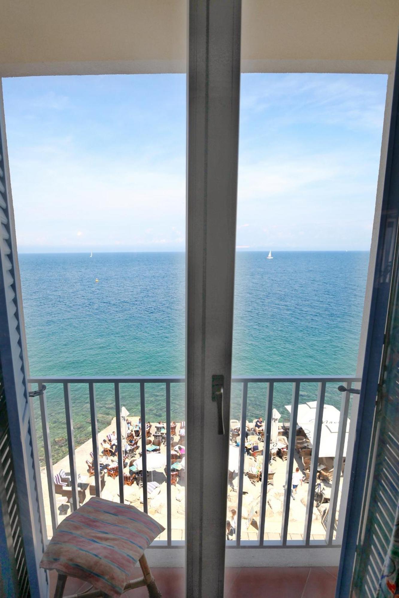 Punta Beachfront Exclusive * Piran