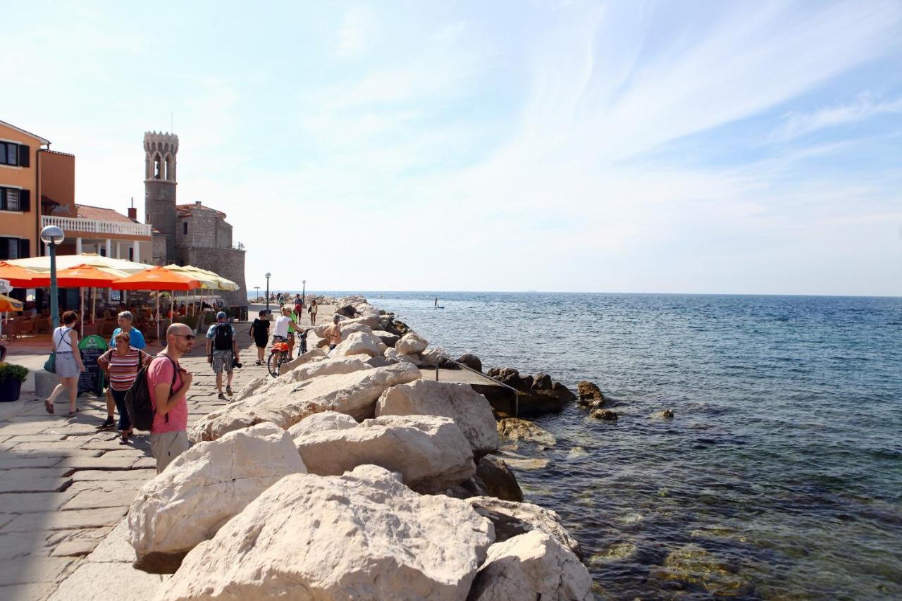 Punta Beachfront Exclusive Piran
